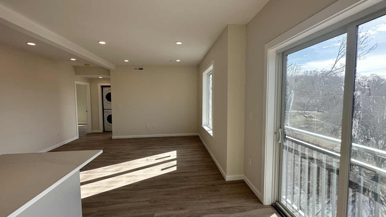 458 Washington St, Brighton