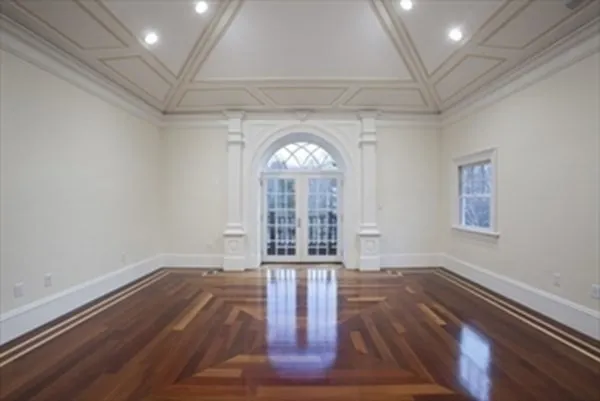 75 Woodfall Rd, Belmont