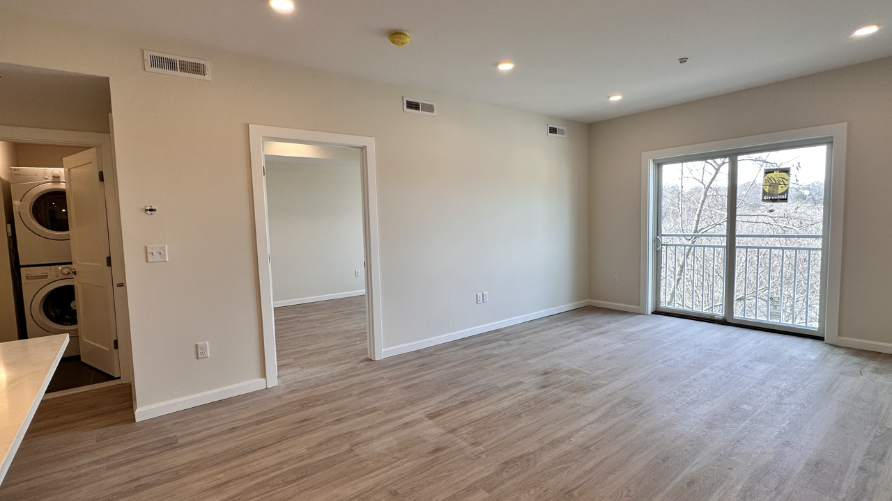 458 Washington St, Brighton