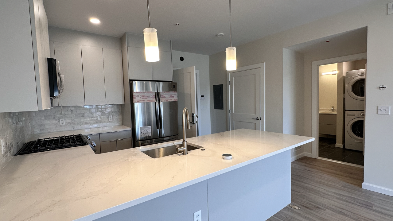 458 Washington St, Brighton