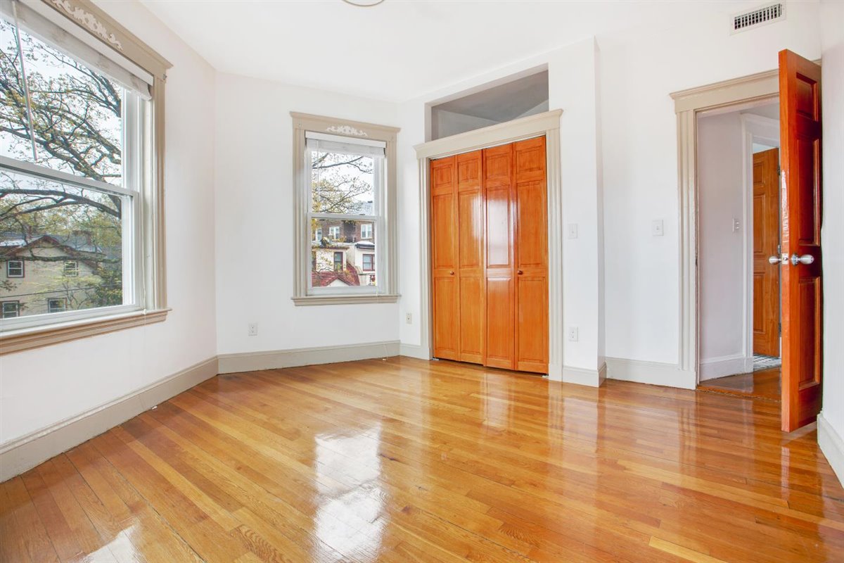 134 Sutherland Rd, Brighton