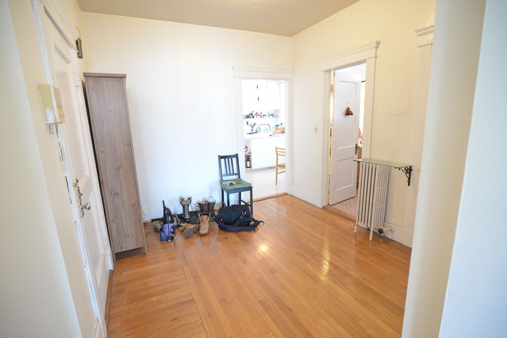 15 Parkman St, Longwood