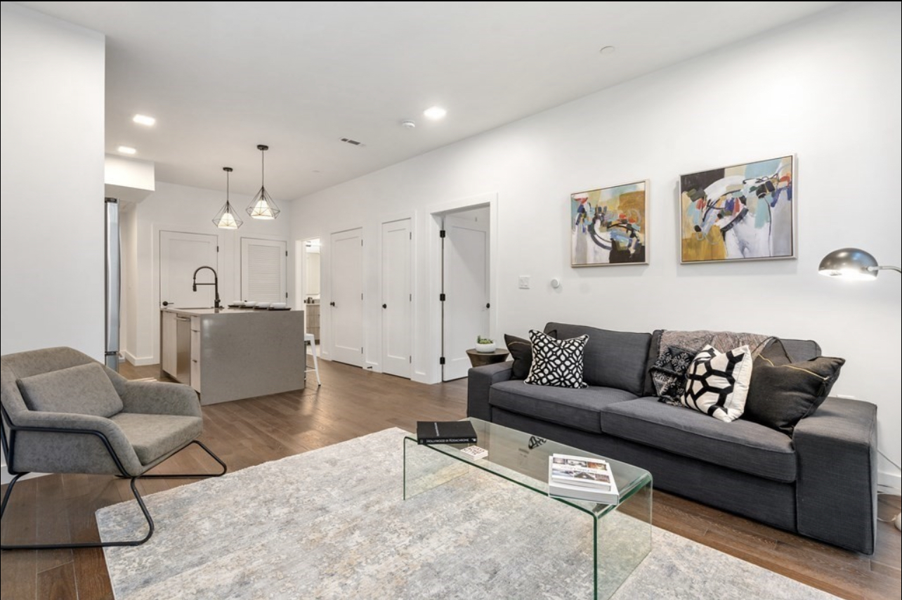 2 Sinclair Rd, Brighton