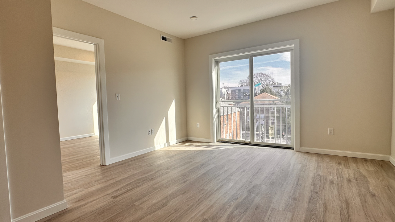 458 Washington St, Brighton