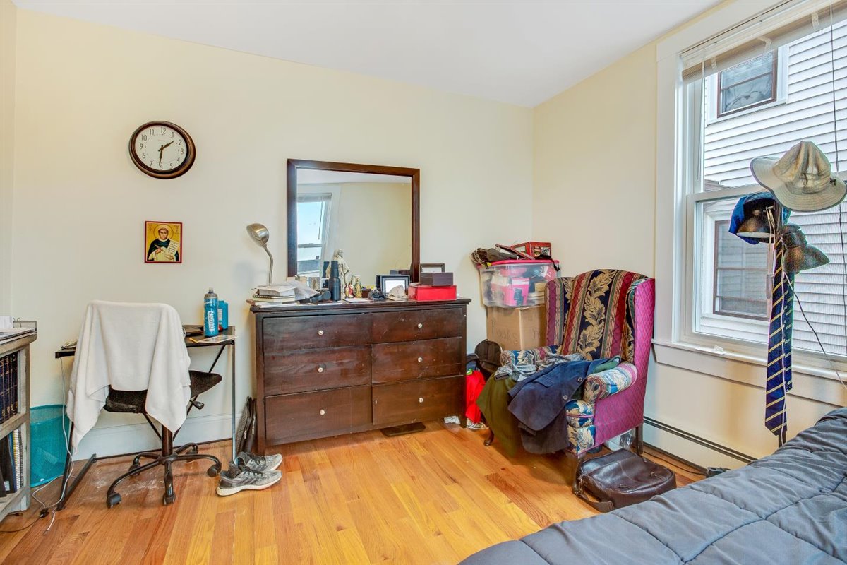 21 Monastery Rd, Brighton