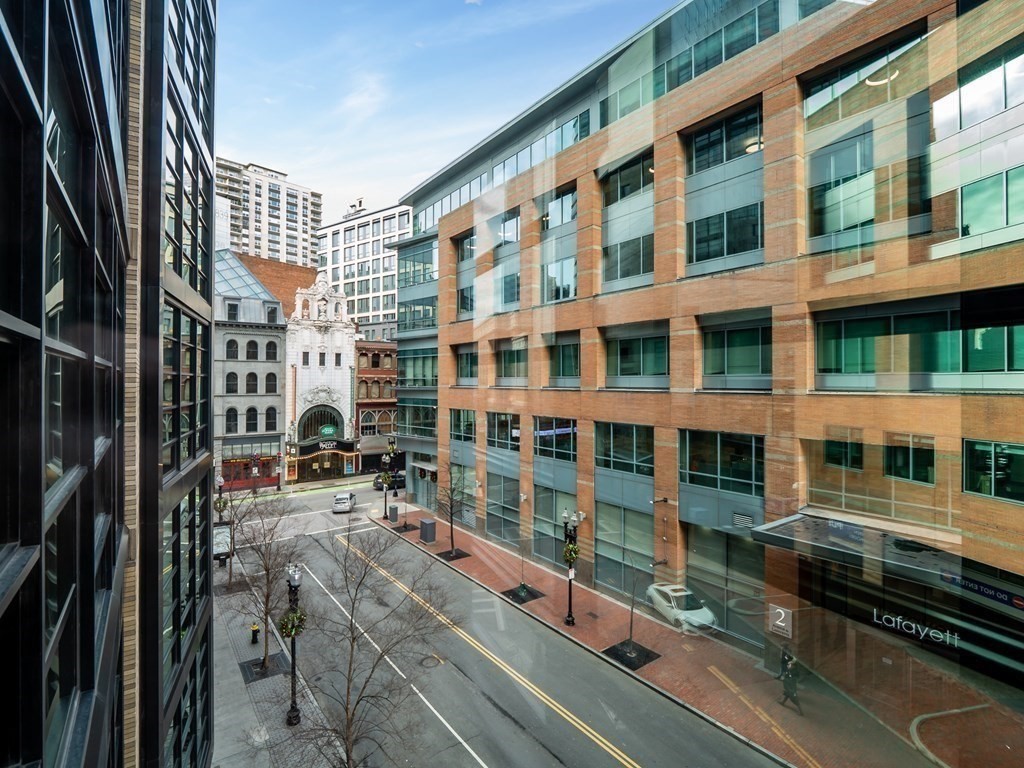 580 Washington St, Downtown