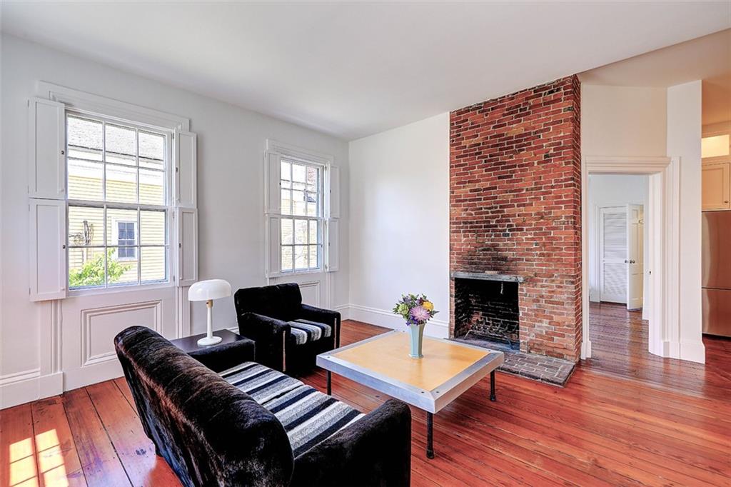 22 Halsey St, College Hill