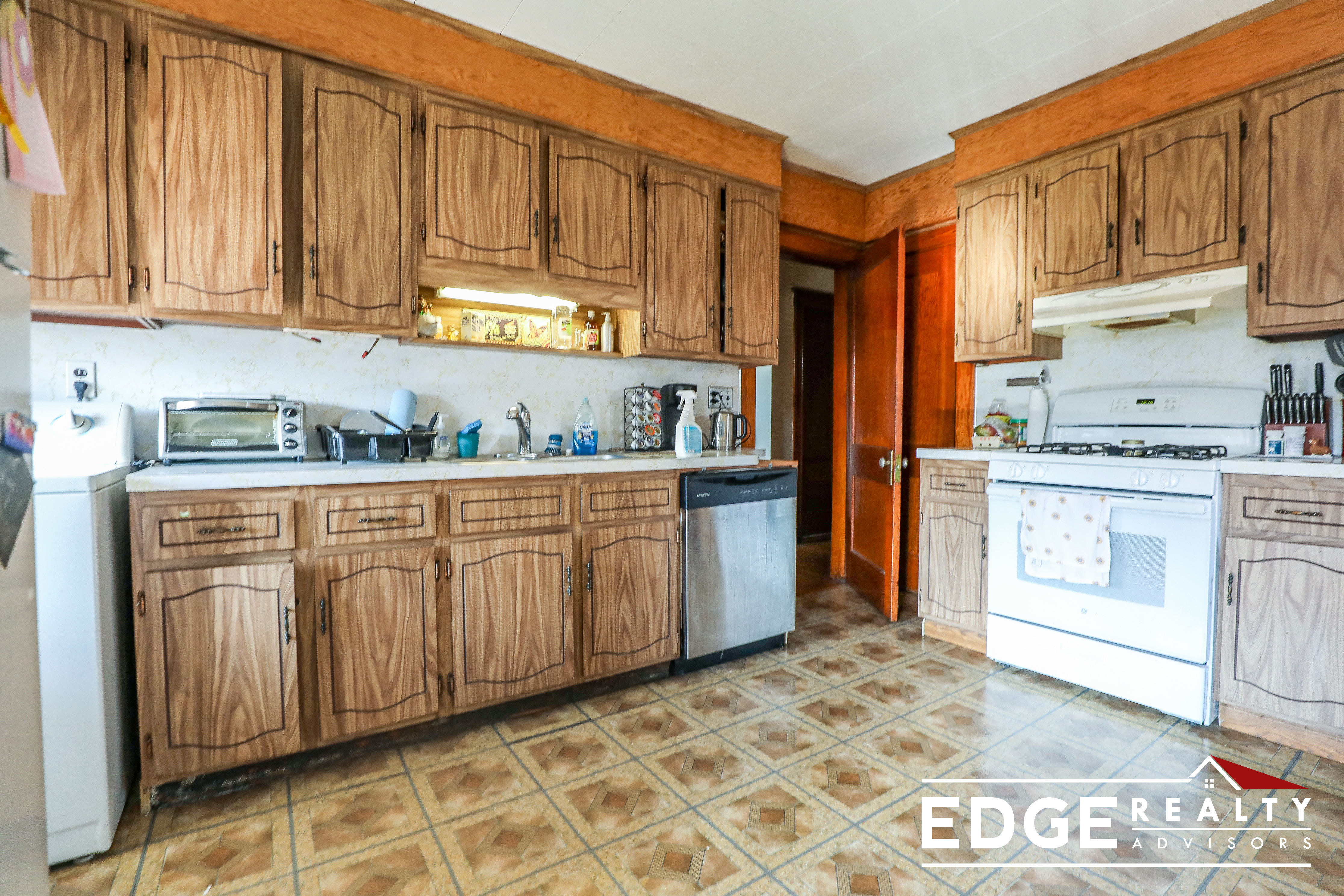 494 Washington St, Brighton