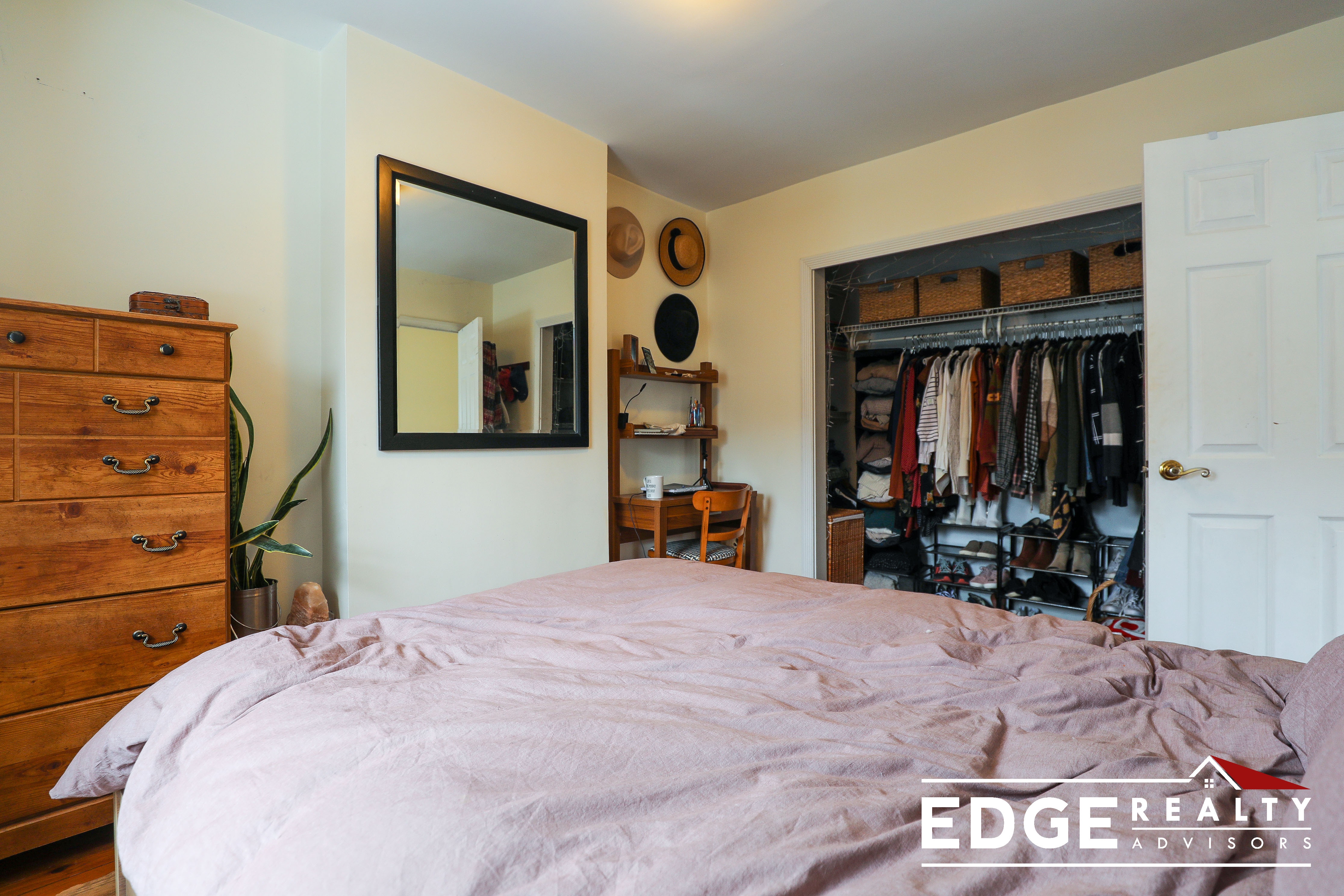 8 Woodmont St, Brighton