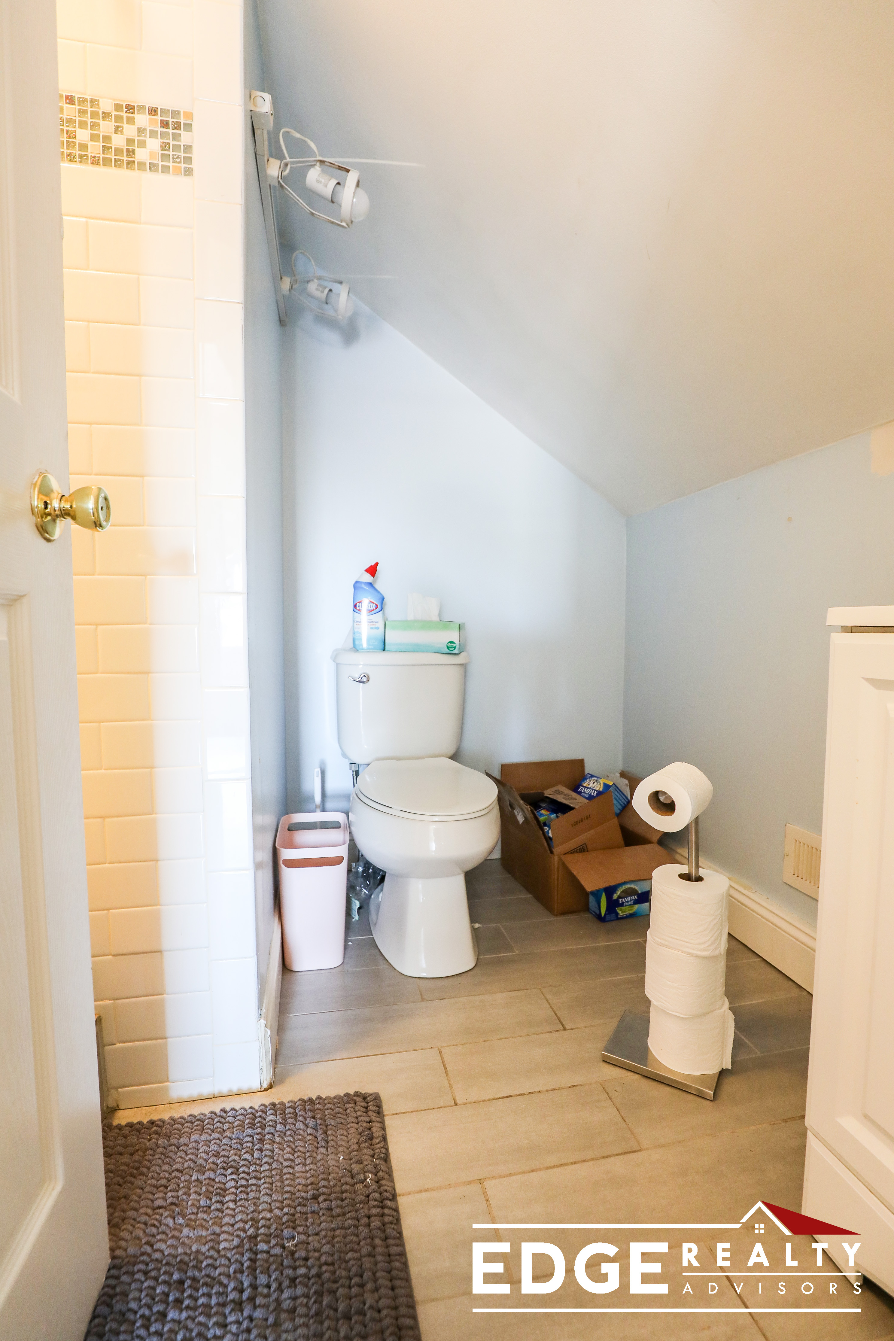 7 Greylock Rd, Allston