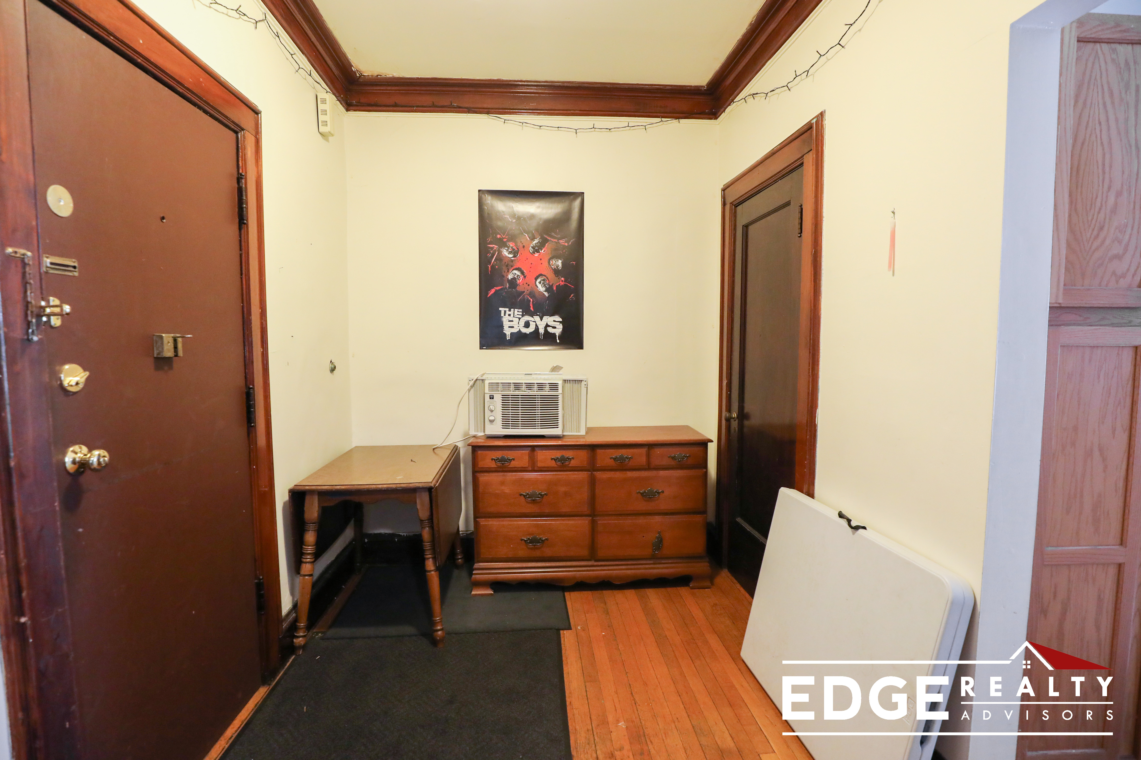 21 Park Vale Ave, Allston