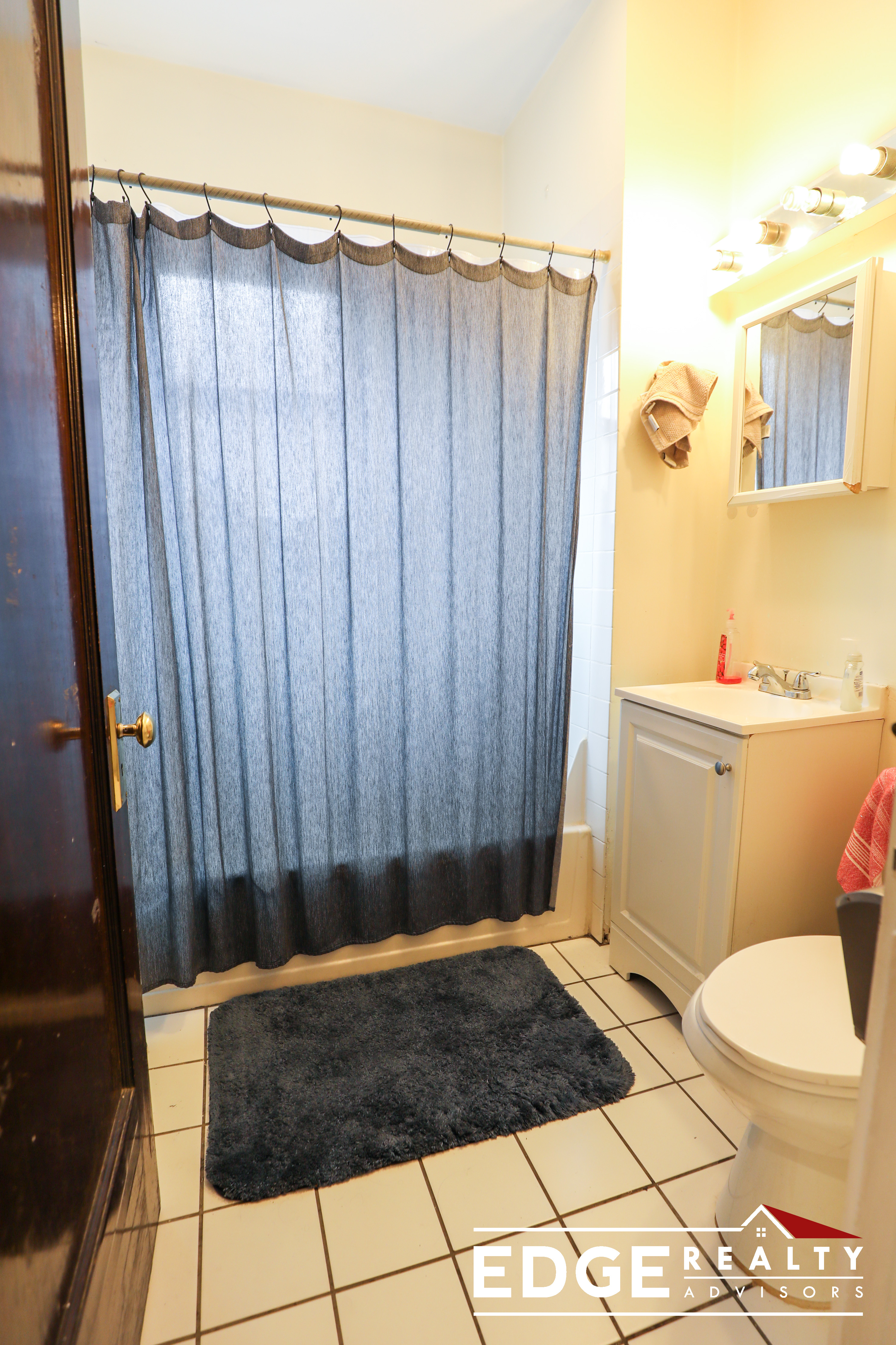 21 Park Vale Ave, Allston