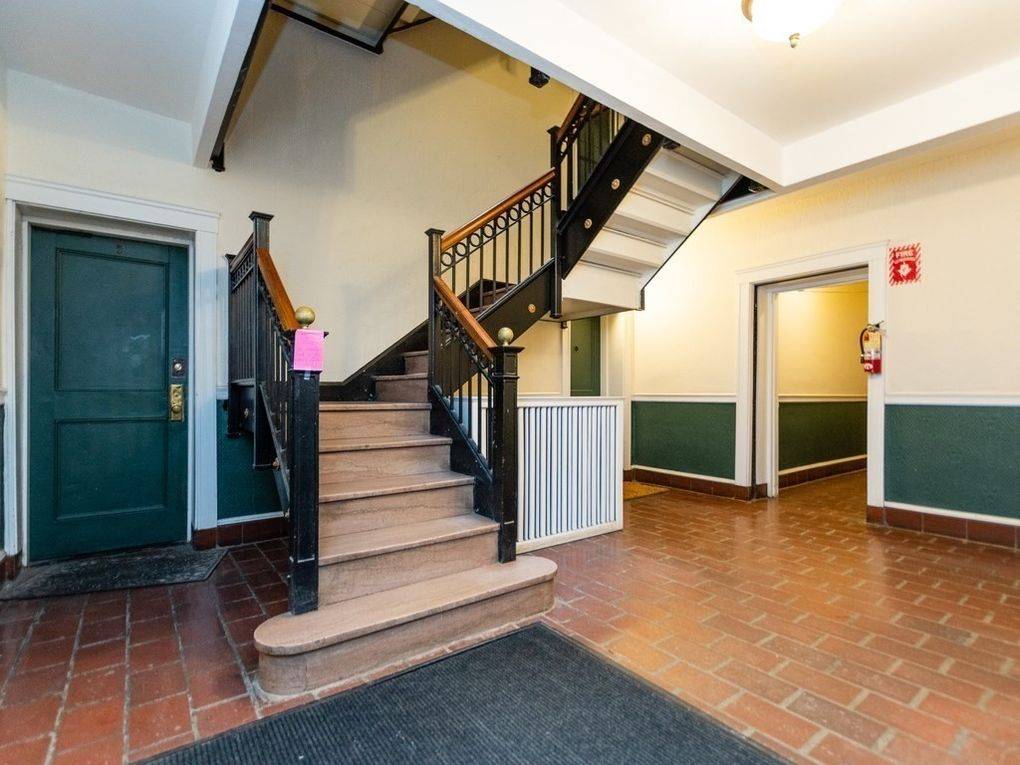 52 Garden St, Harvard Square