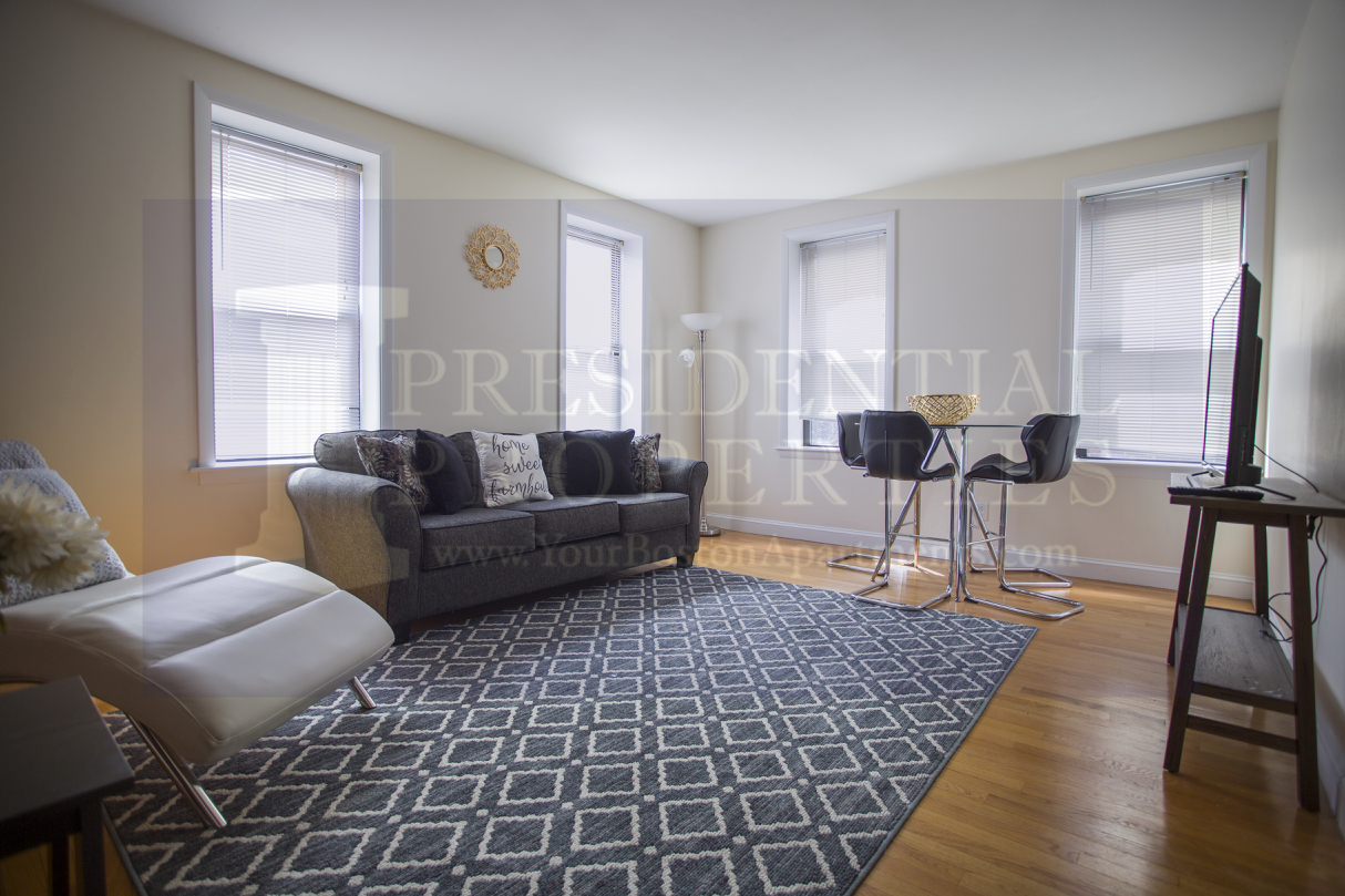 90 Saint Botolph St, Back Bay