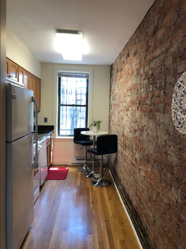 90 Saint Botolph St, Beacon Hill