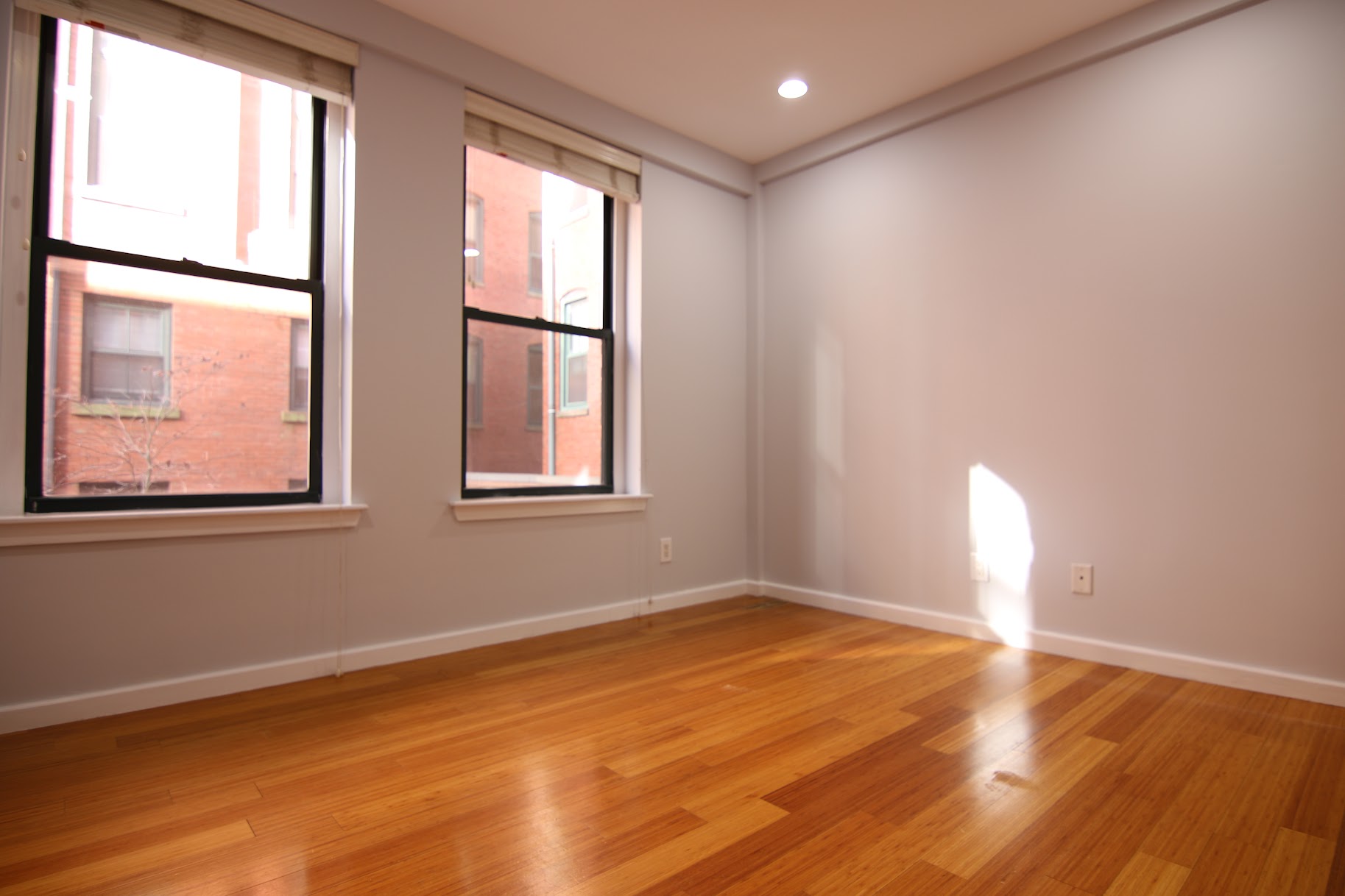 1661 Washington St, South End