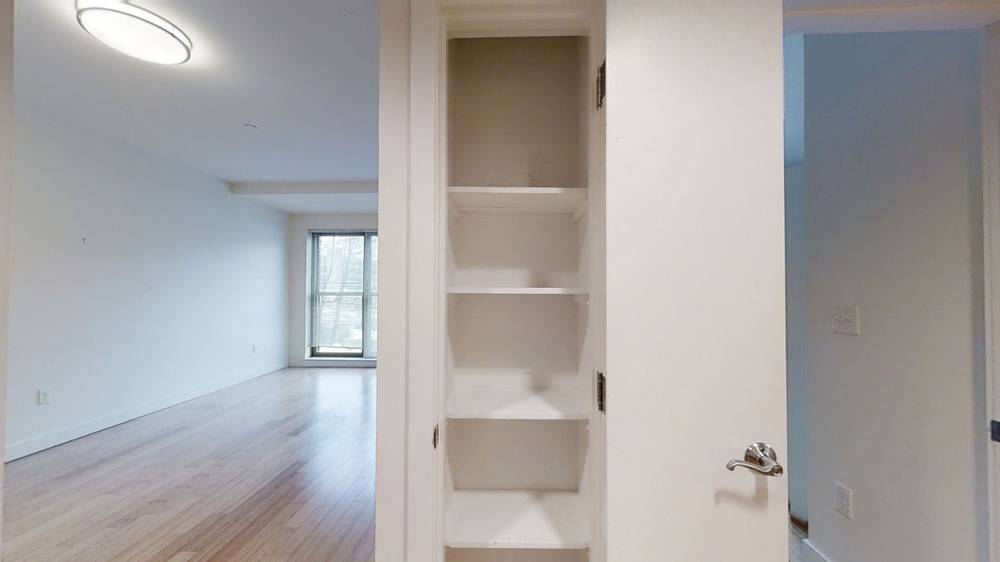 1085 Boylston St, Fenway