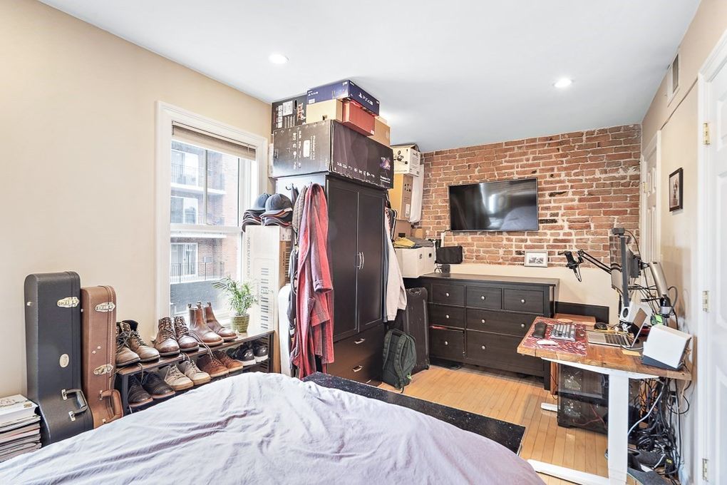 764 E 6th, South Boston