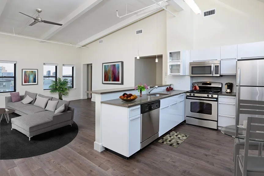 1126 Boylston St, Fenway