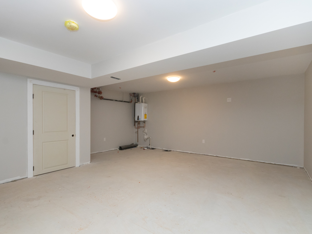 123 Centre, Dorchester