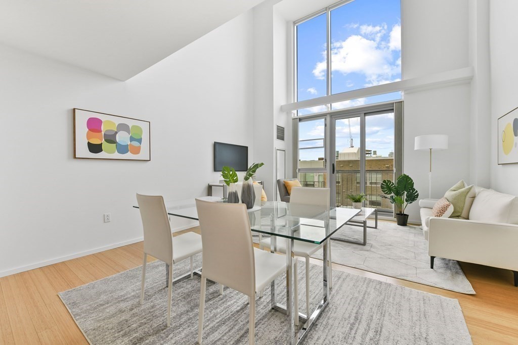 1 Earhart St, East Cambridge