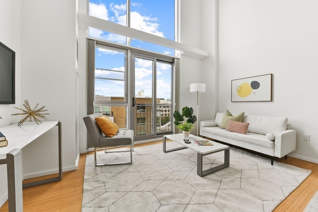 1 Earhart St, East Cambridge