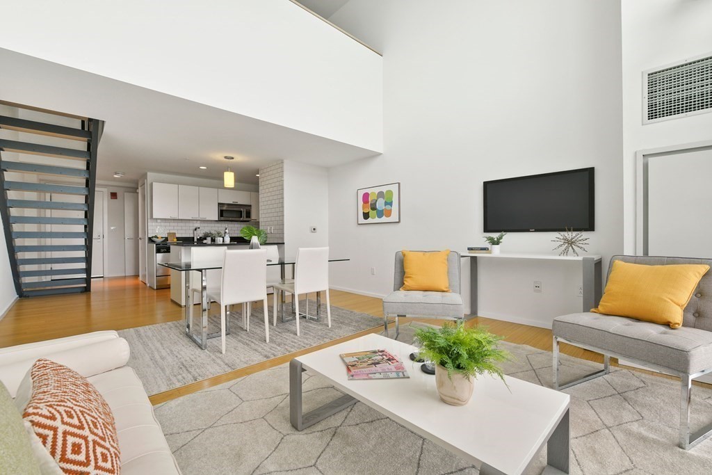 1 Earhart St, East Cambridge