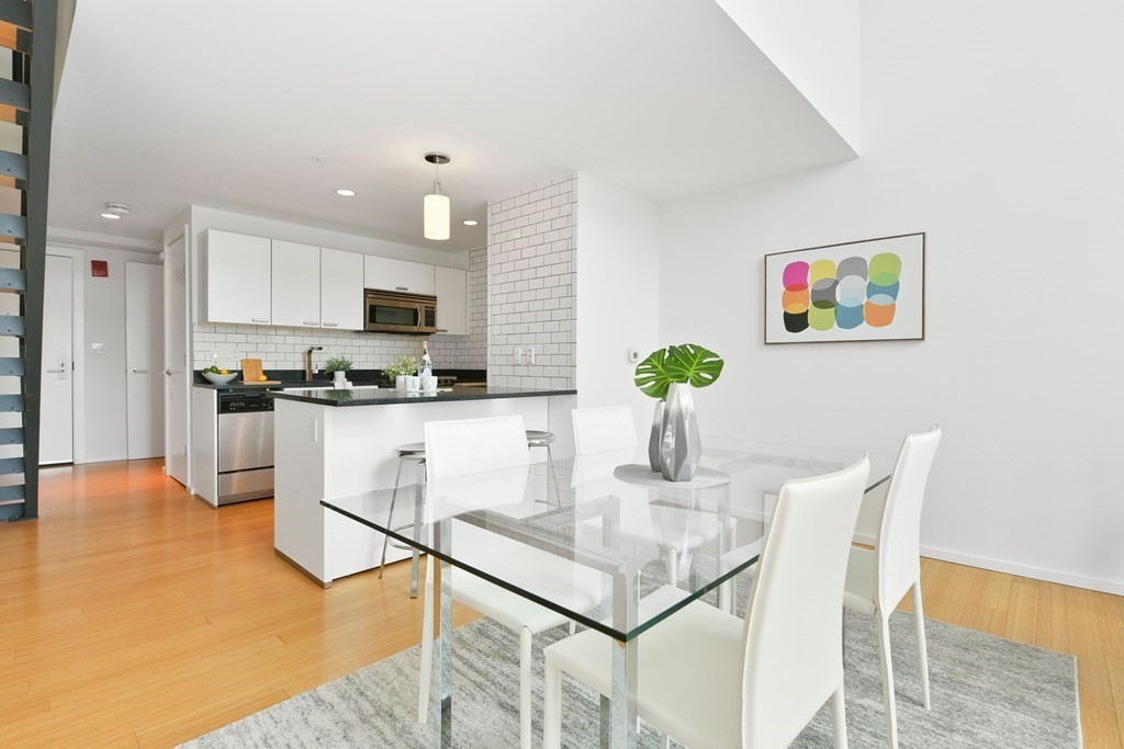 1 Earhart St, East Cambridge