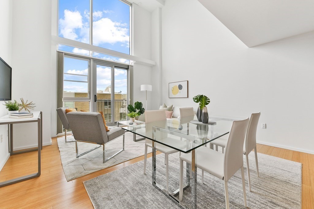 1 Earhart St, East Cambridge