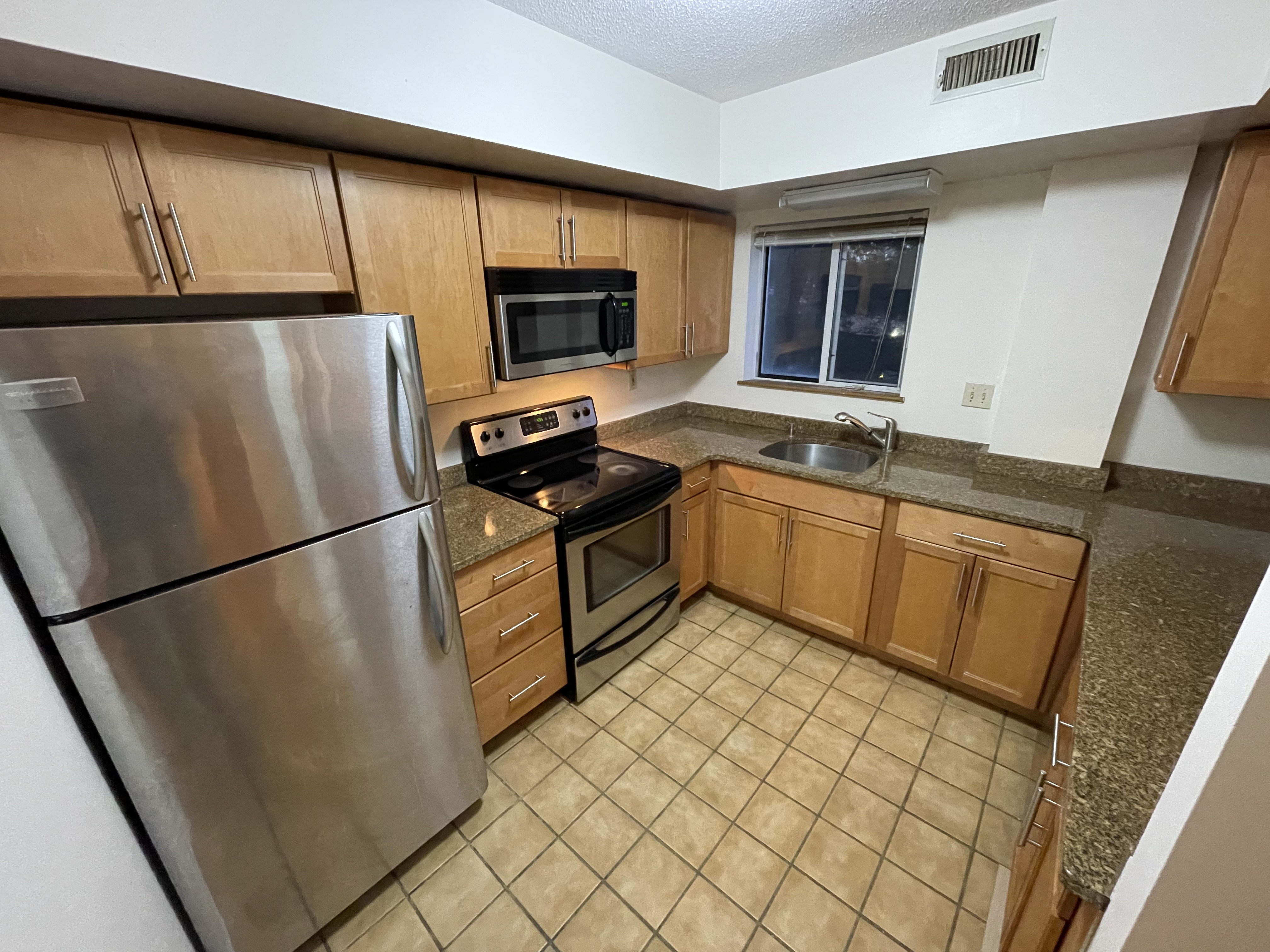 345 Franklin St, Central Square