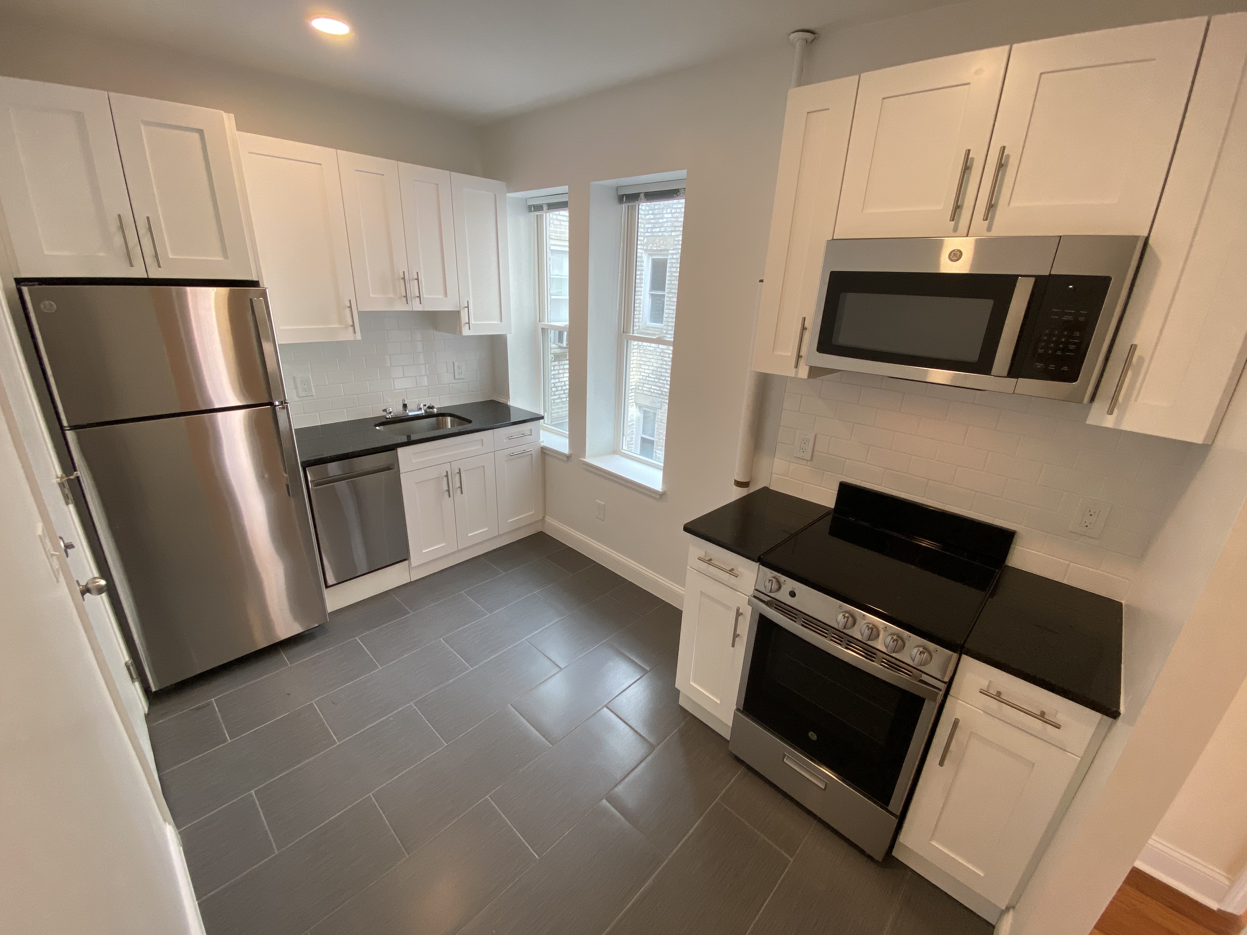 123 Sutherland Rd, Brighton