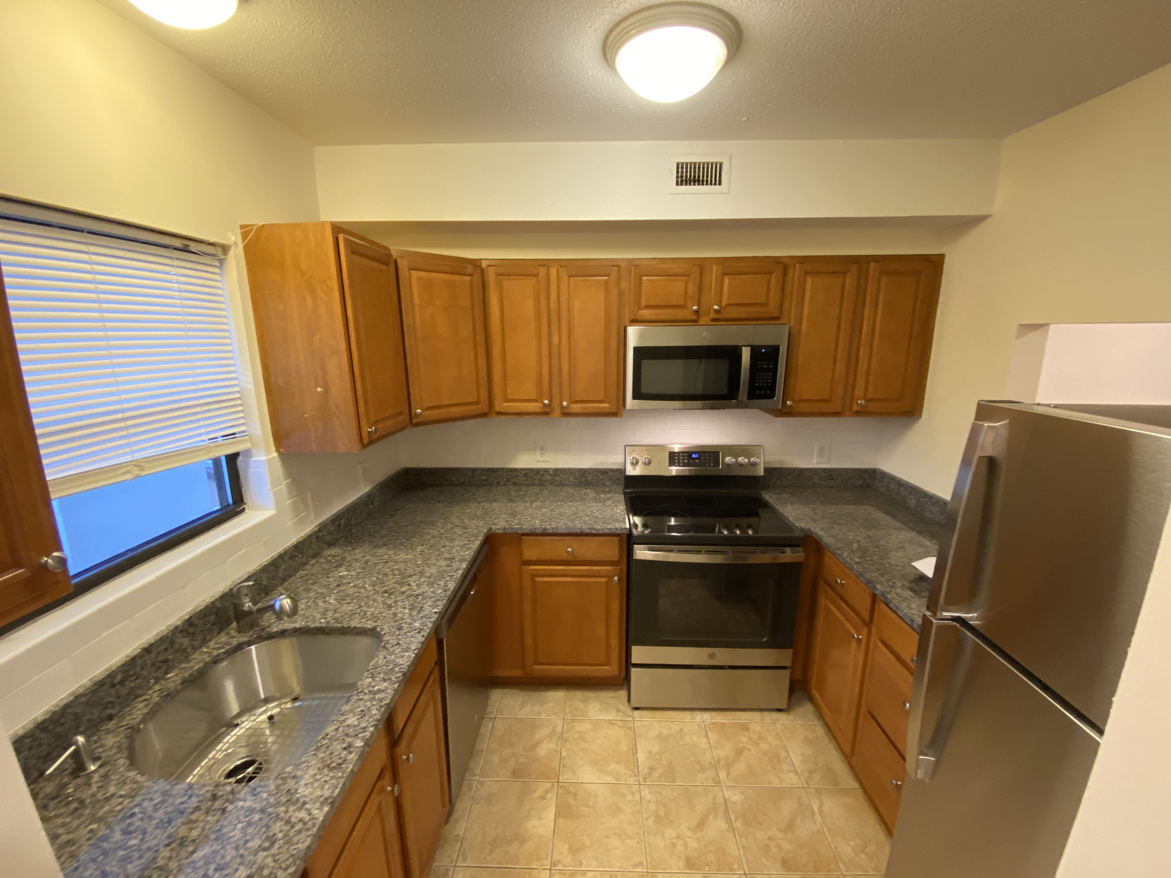 65 Riverside Ave, Medford