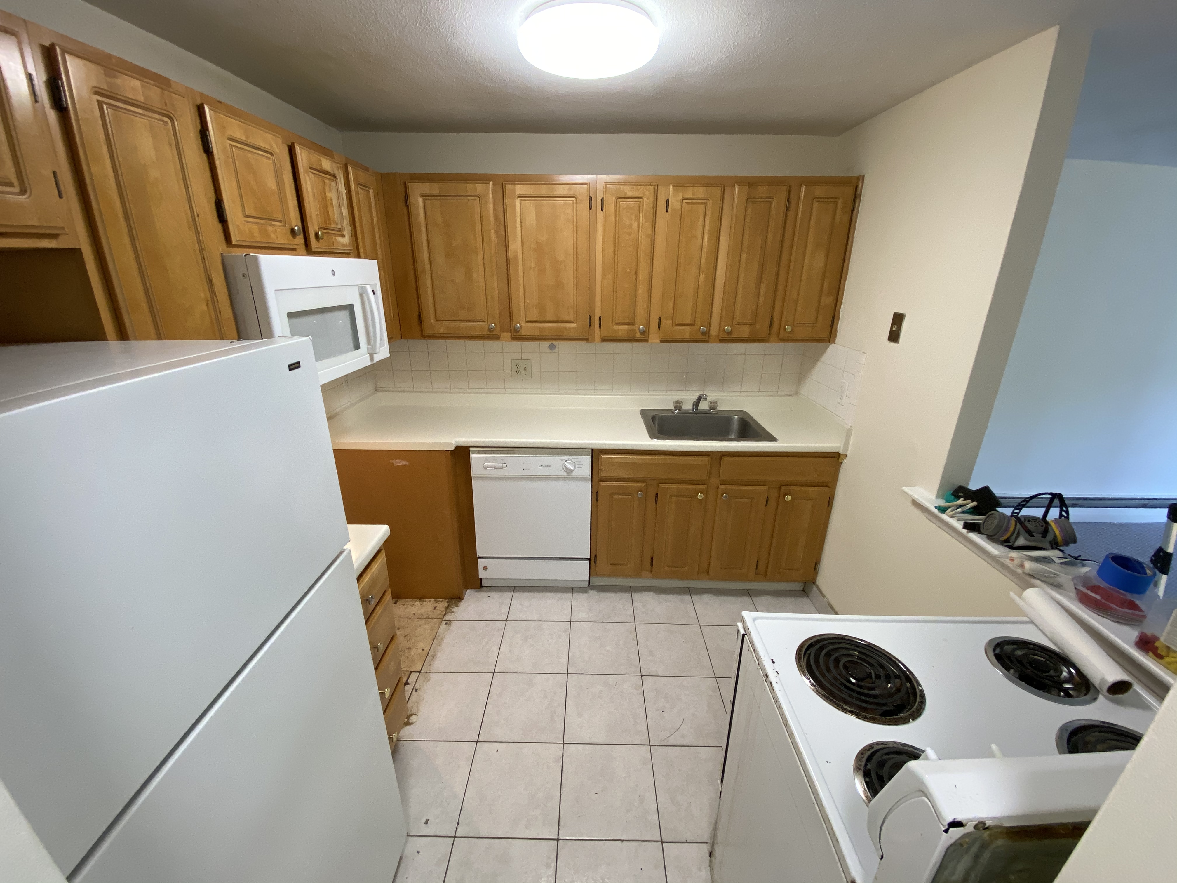 16 Whites Ave, Watertown