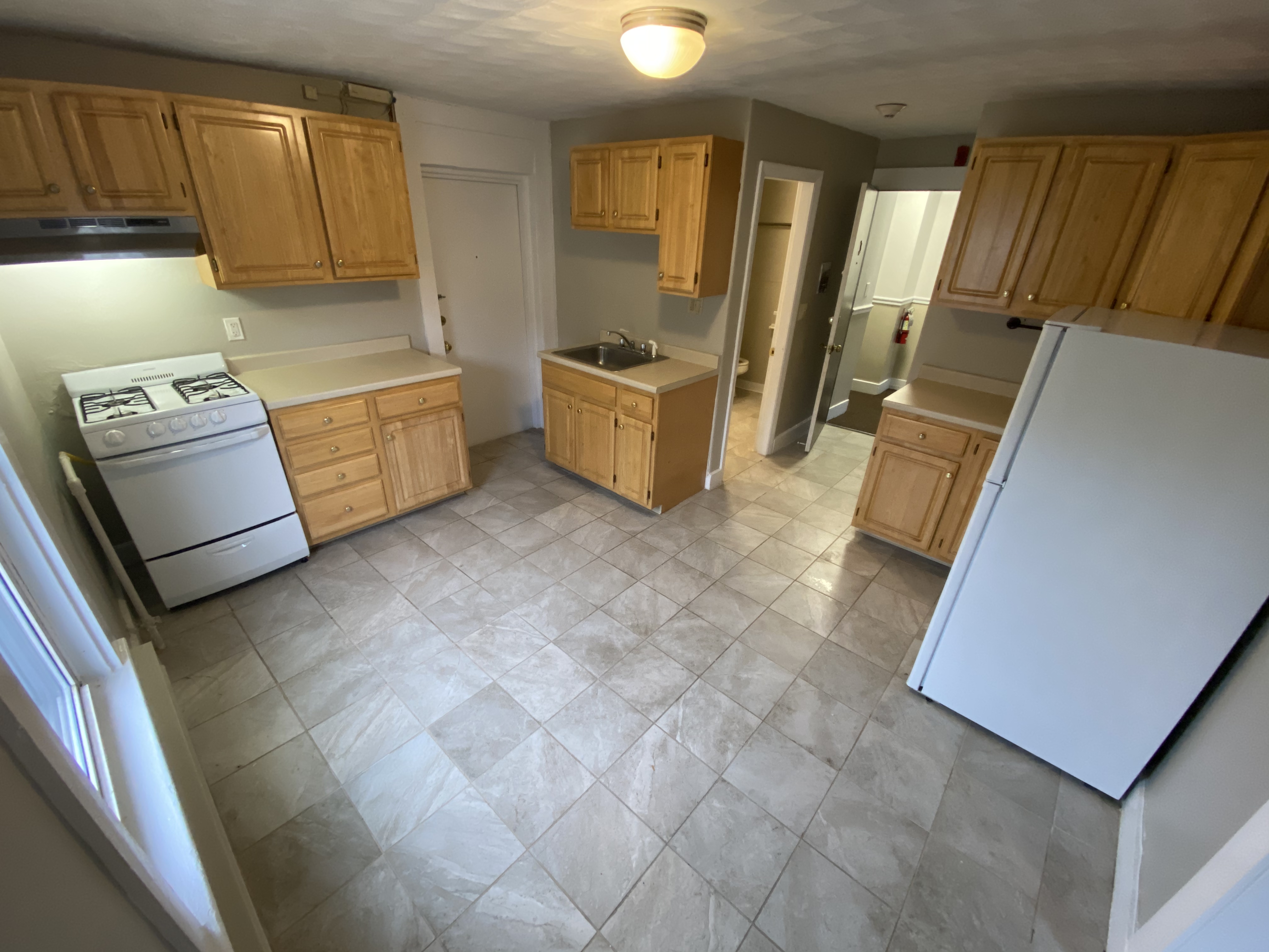 18 Lincoln St, Newton