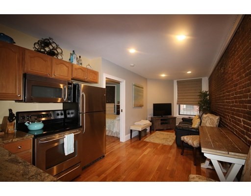 497 Beacon St, Back Bay