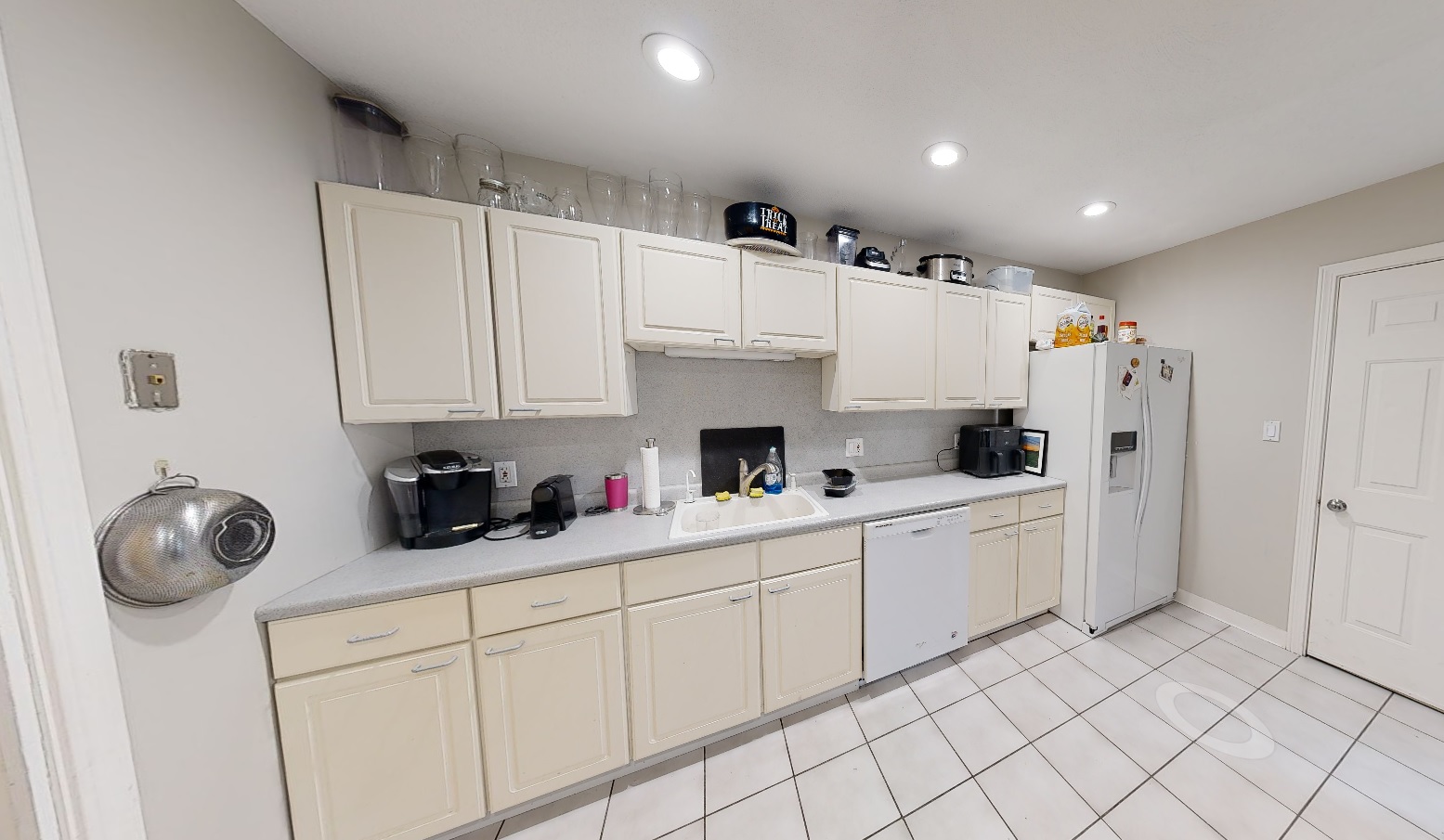 11 Beacon St, Ward Two