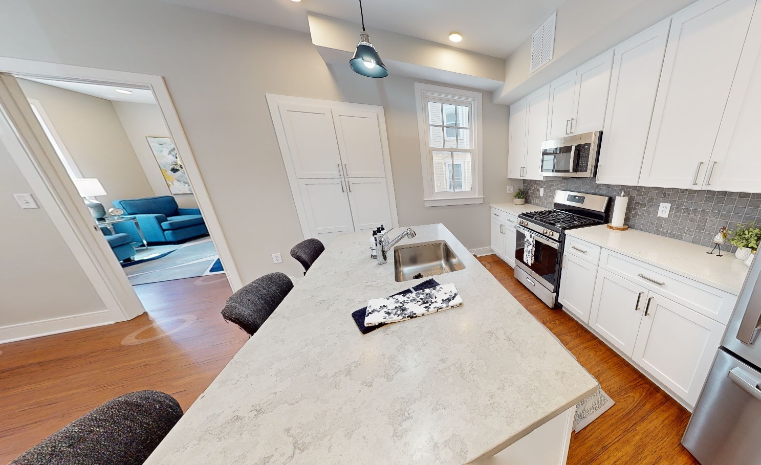 382 Harvard St, Mid-Cambridge