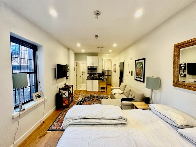 24 Fleet St, North End