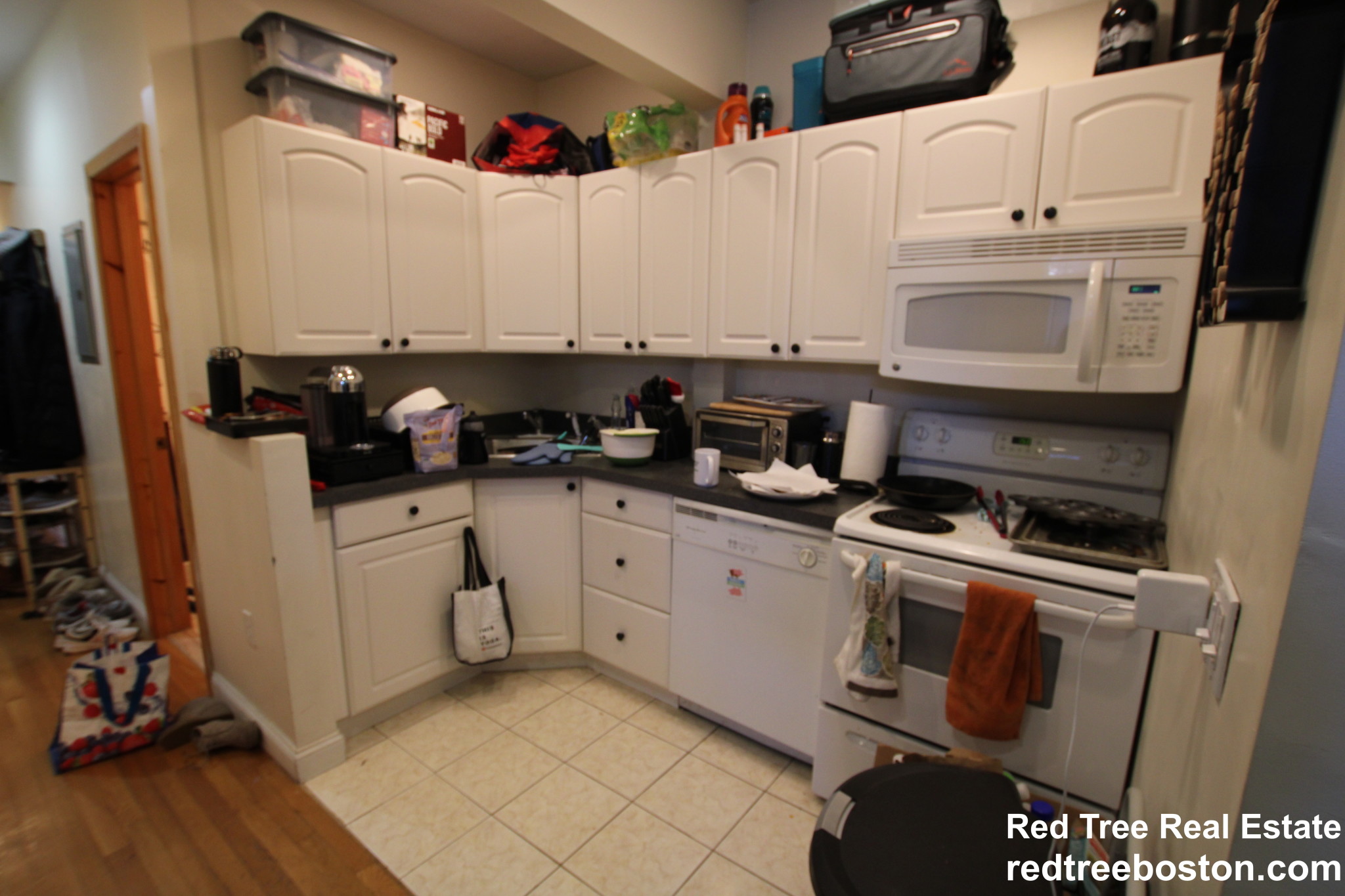 1801 Beacon St, Brookline Hills