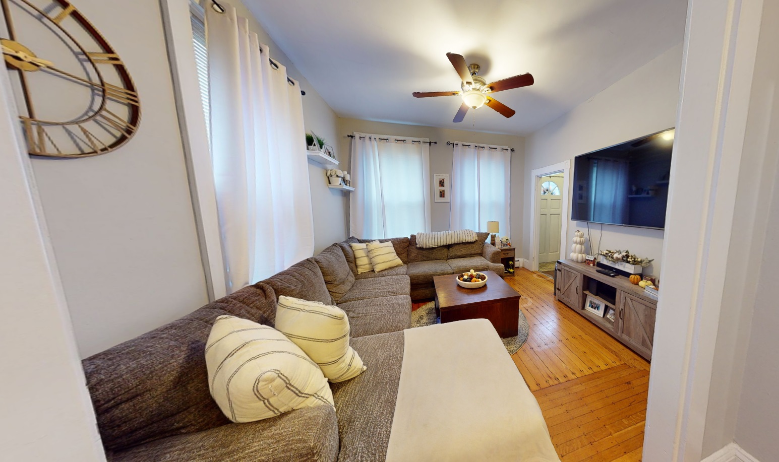 224 Banks St, Cambridgeport