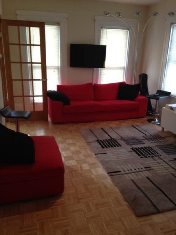 13 Flint St, East Somerville