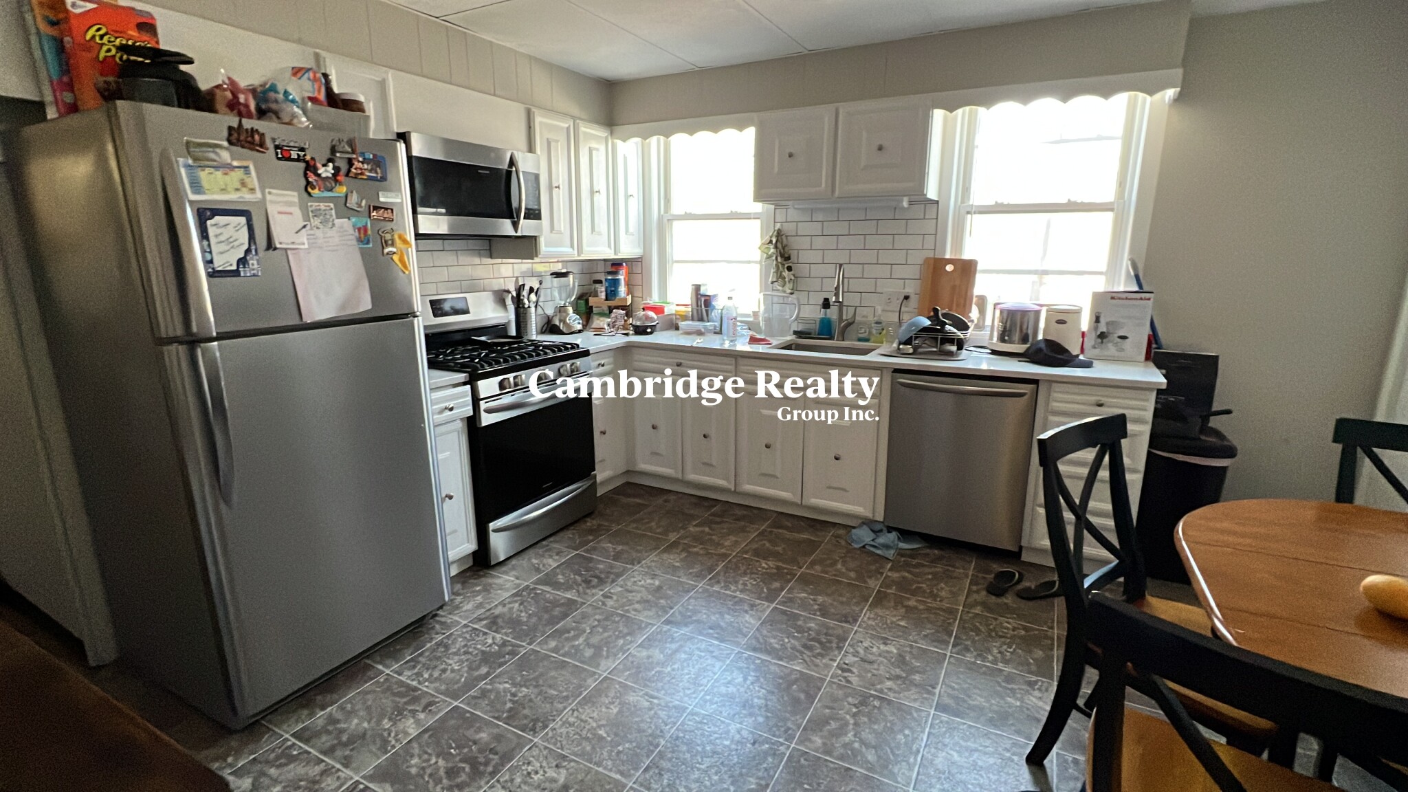 158 Holland St, Teele Square