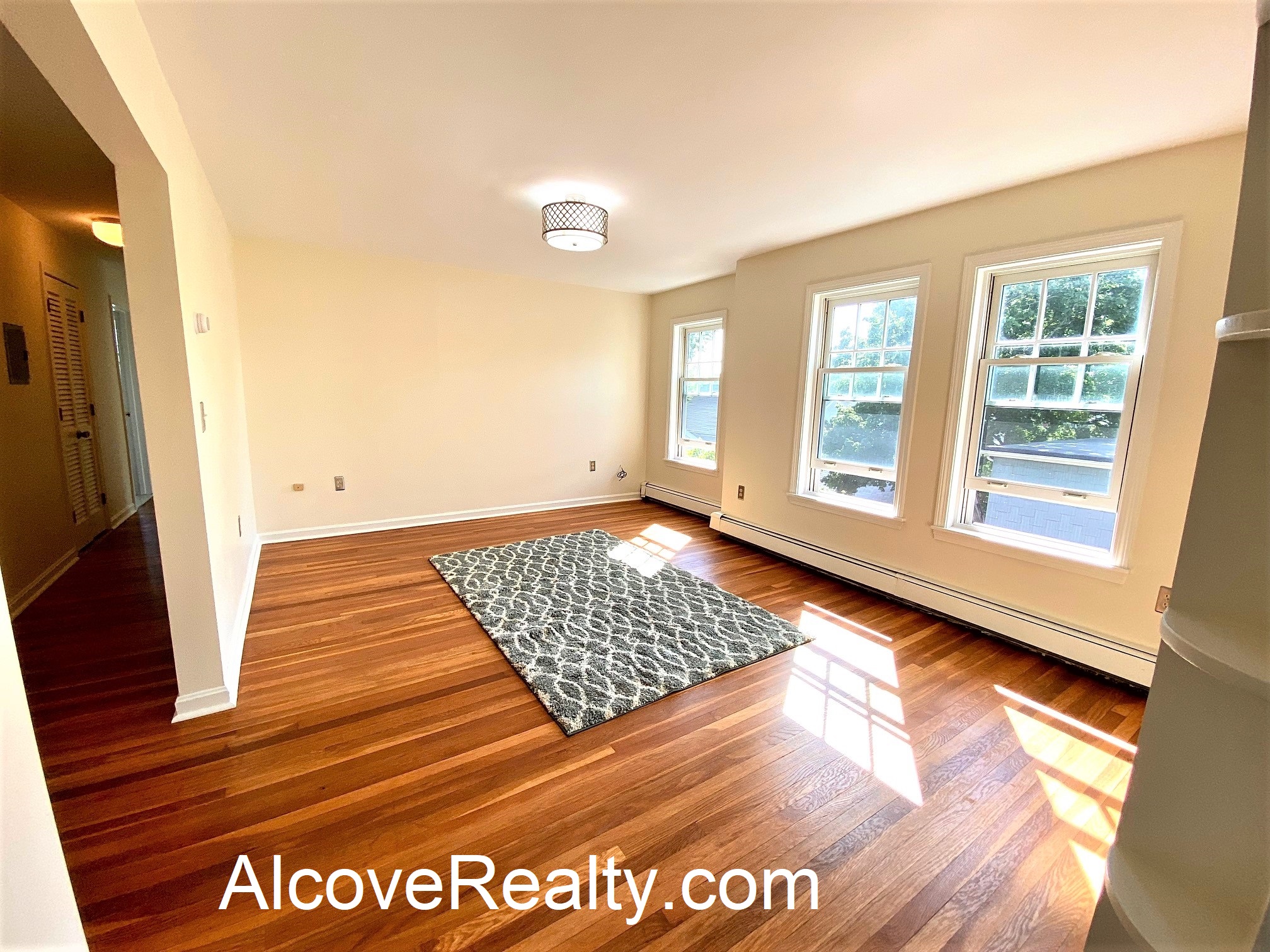 77 Liberty Ave, Davis Square