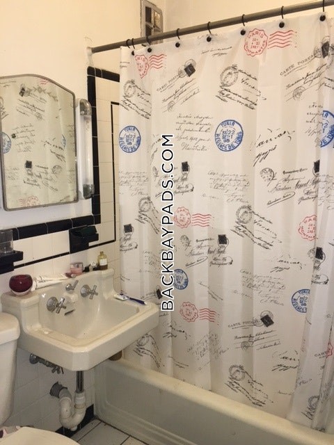 454 Beacon St, Back Bay