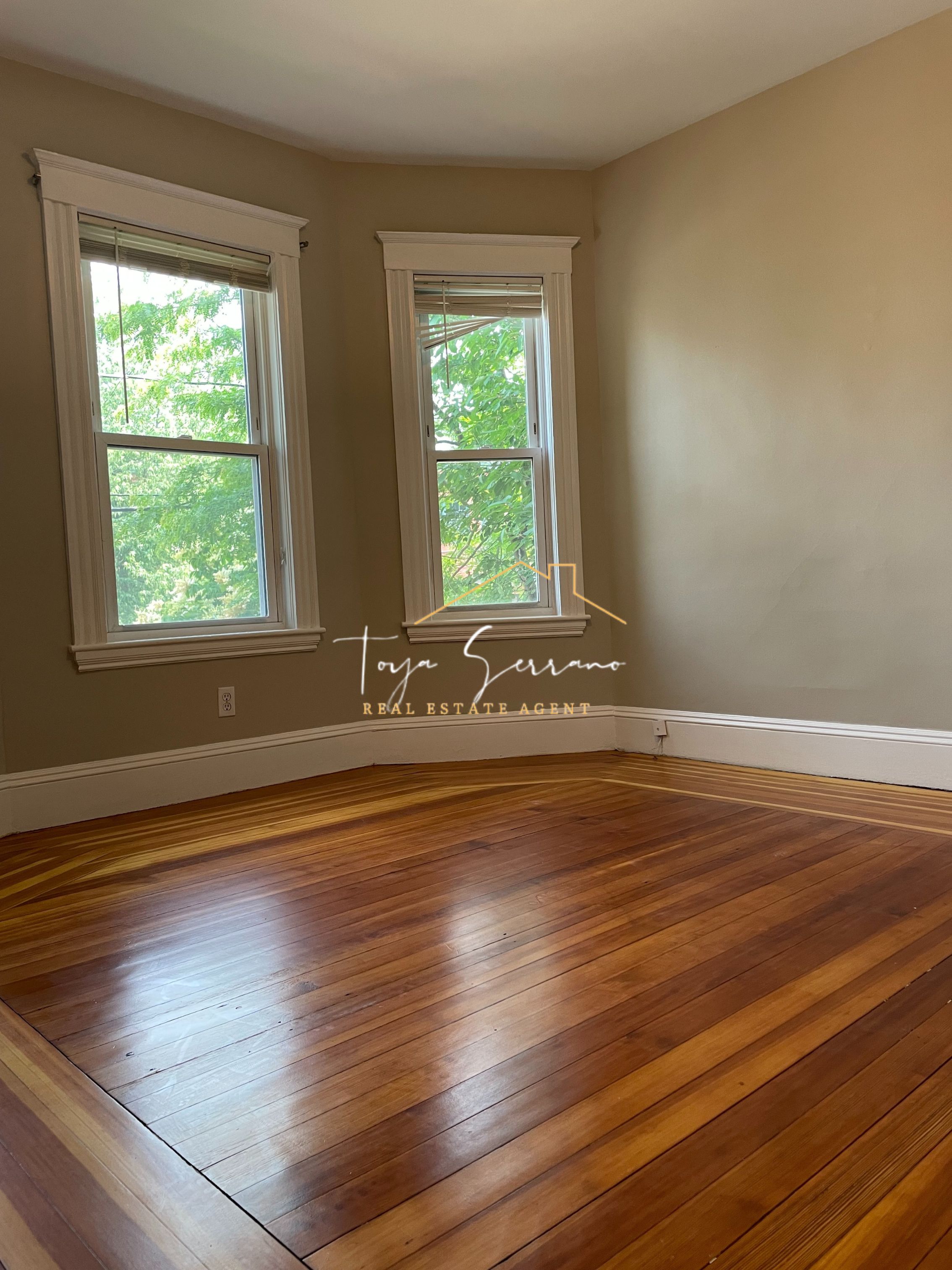 10 Cambridge Ter, Neighborhood Nine