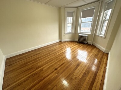 1179 Boylston St, Fenway