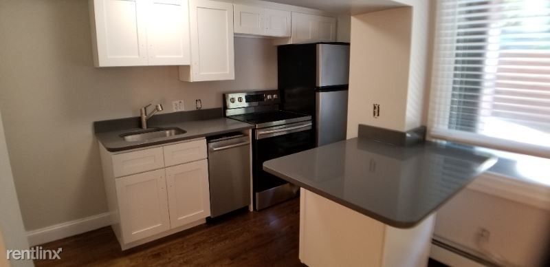 345 Harvard St, Harvard Square