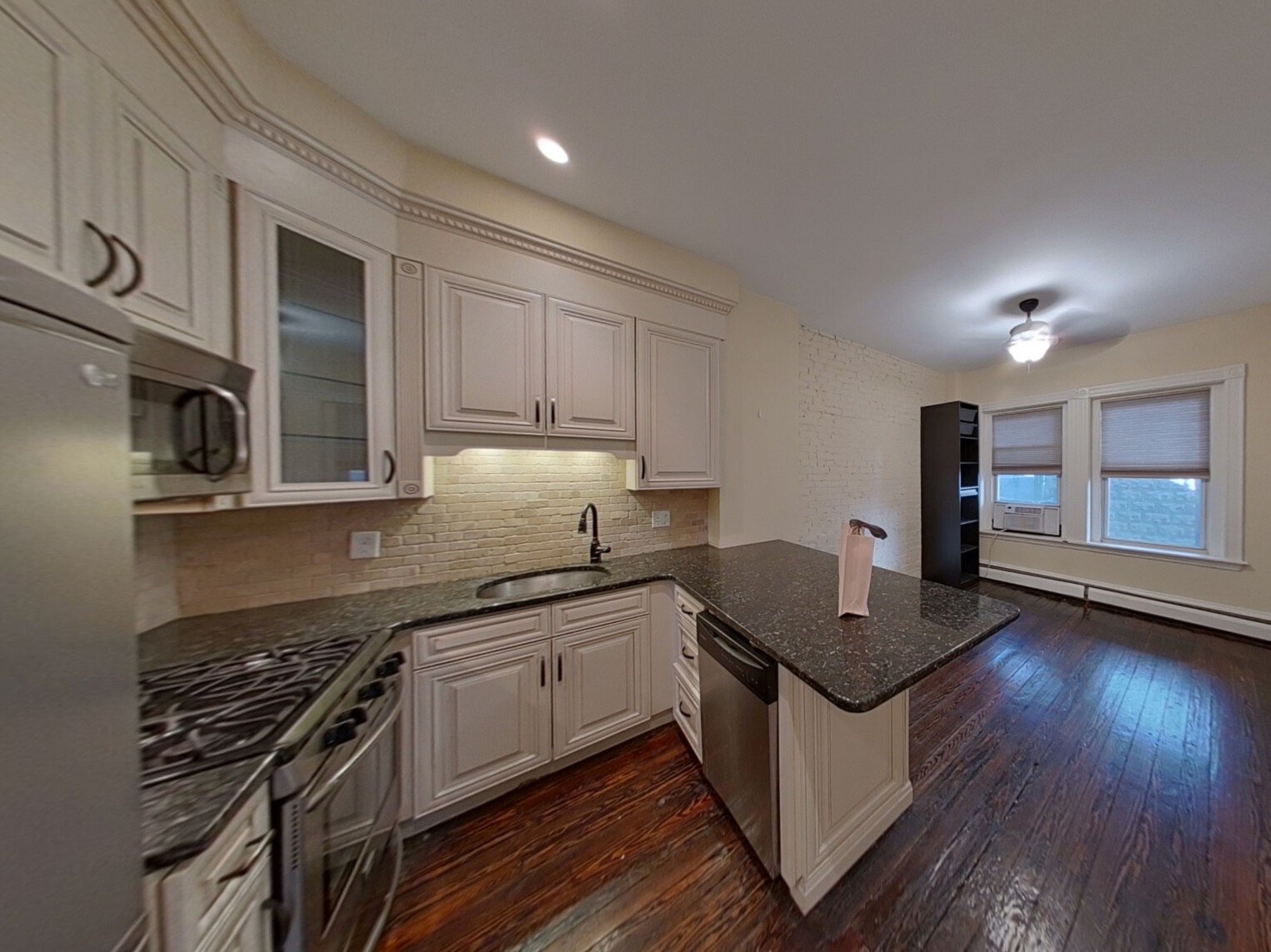 1526 1528 Tremont St, Mission Hill