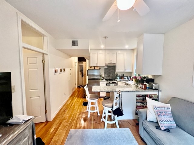 488 Commercial St, North End