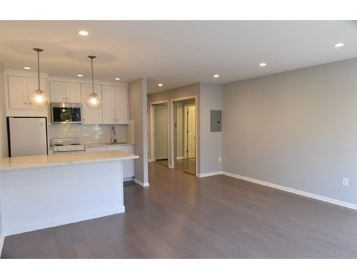 53 Paul St, Newton Center